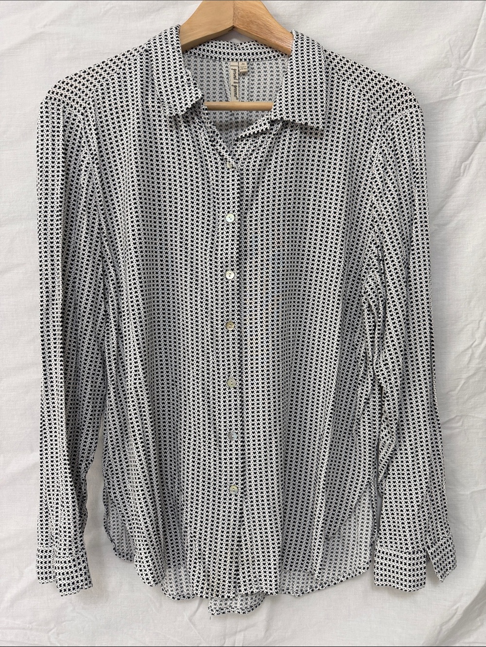 grand & greene Black and White Heart Geometric Button-Down Shirt